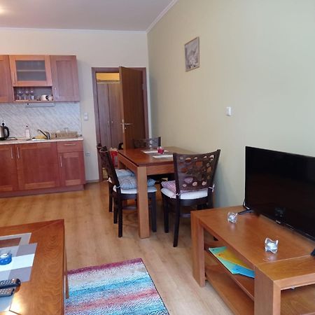 Pine Tree Apartment 3 - B3 반스코 외부 사진