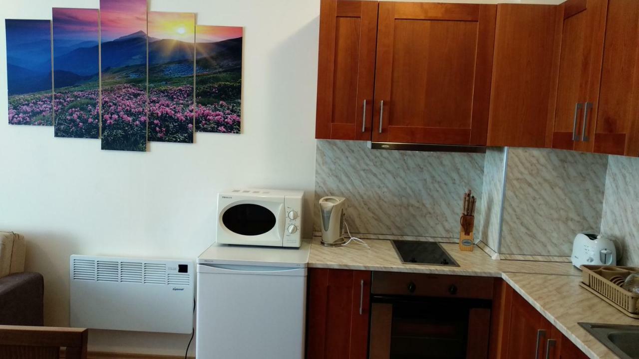 Pine Tree Apartment 3 - B3 반스코 외부 사진