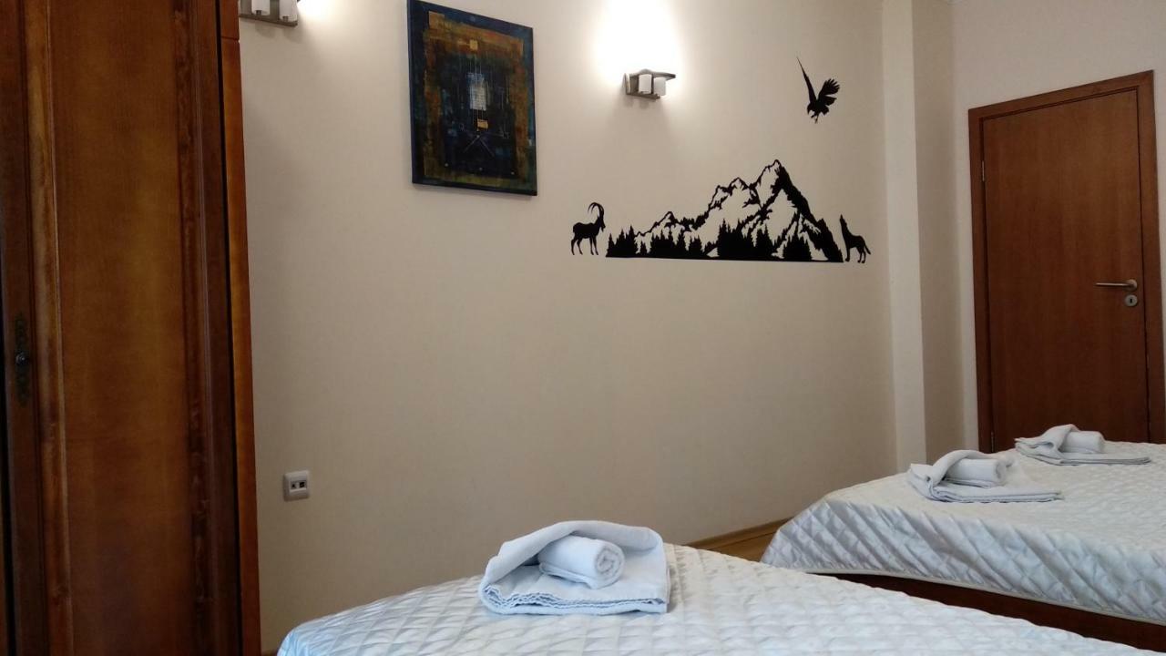 Pine Tree Apartment 3 - B3 반스코 외부 사진