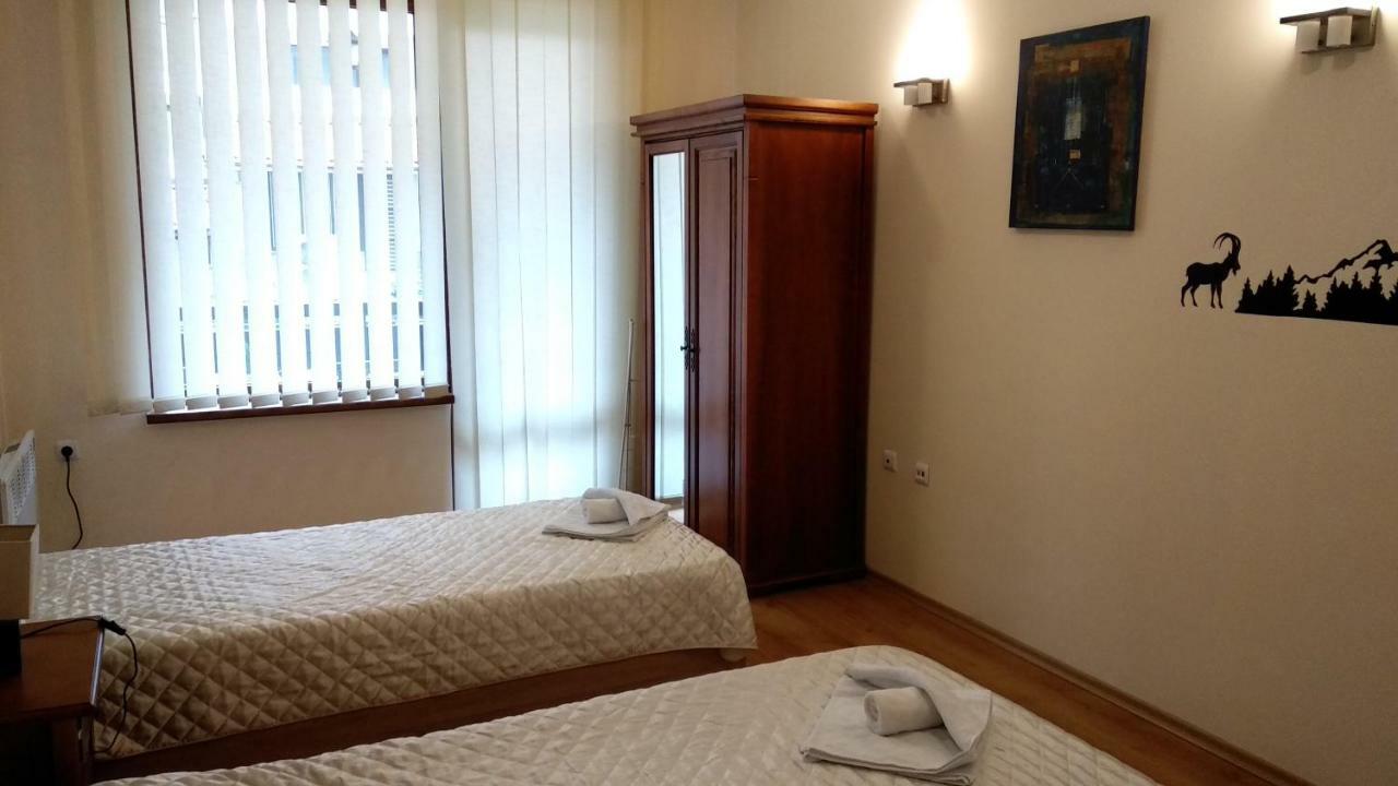 Pine Tree Apartment 3 - B3 반스코 외부 사진