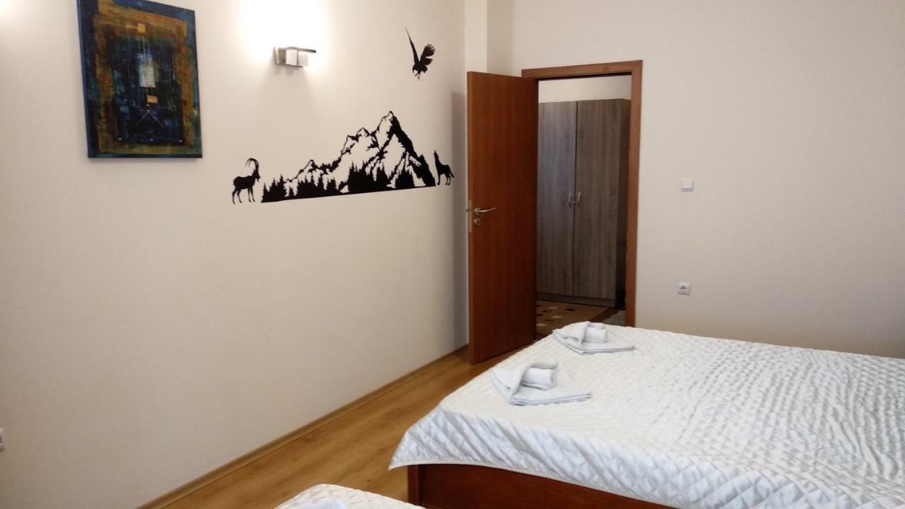 Pine Tree Apartment 3 - B3 반스코 외부 사진